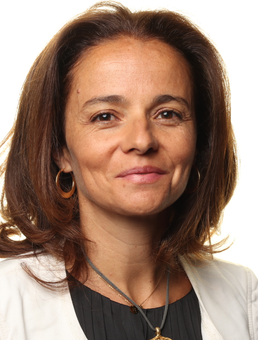 Dra. Regina Dalmau González-Gallarza
